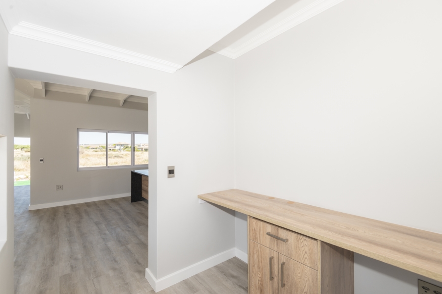 4 Bedroom Property for Sale in Langebaan Country Estate Western Cape